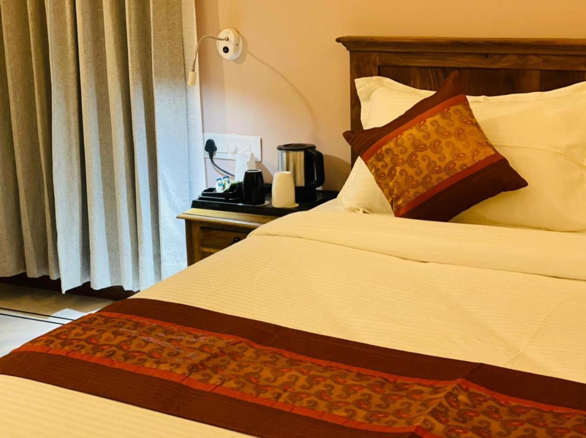 Dheergarh Palace أُودايبور المظهر الخارجي الصورة